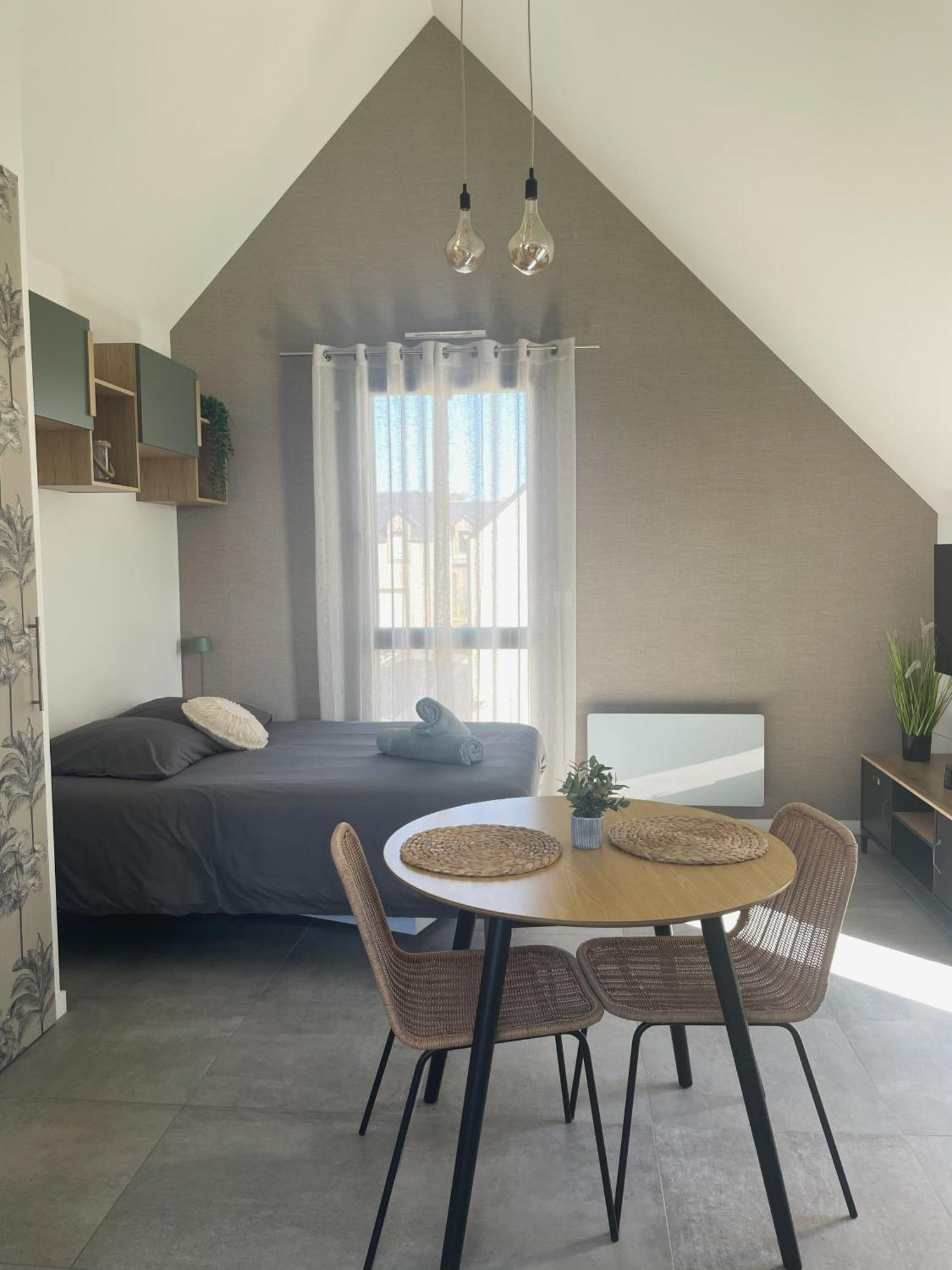 Studio Avec Terrasse Proche De La Mer Lancieux Dış mekan fotoğraf